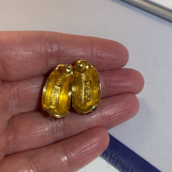 Napier Designer Vintage 1" Stud back Shiny Black Enamel Gold Filled Earrings - Picture 4 of 4